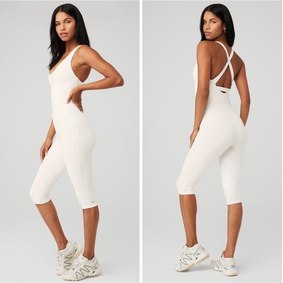 ALO Yoga Pants - ALO Yoga Airbrush Physique Onesie Ivory White Exercise Jumpsuit Romper XXS